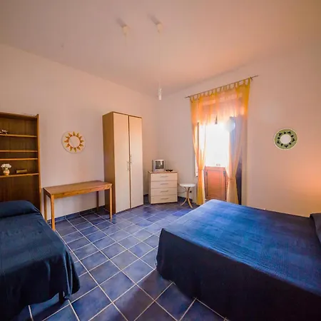 Eoliando Per - Lipari Mare Tatil Evi *