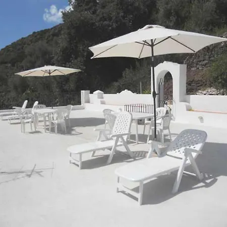 Feriehus Eoliando Per - Lipari Mare Canneto (Lipari)