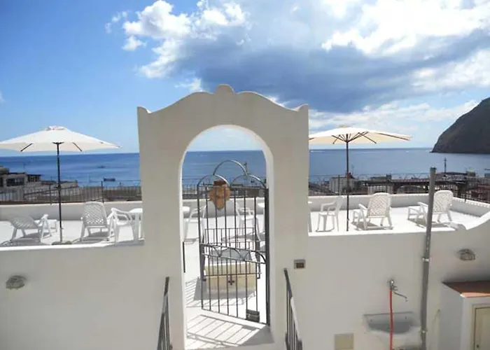 Eoliando Per - Lipari Mare Feriehus *